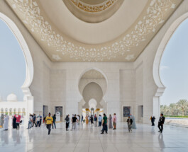 Sheikh Zayed Grand Mosque Abu Dhabi, Yousef Abdelki, architecture photography by Peter Mikolas 