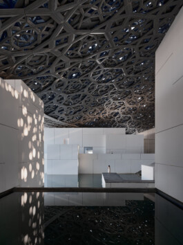 Louvre Abu Dhabi, Jean Nouvel, architecture photography by Peter Mikolas 