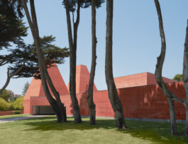 Casa das Histórias Paula Rego, Cascais, Eduardo Souto de Moura, architecture photography by Peter Mikolas 