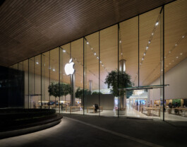 Apple Store IconSiam Bangkok, Foster + Partners, architecture photography by Peter Mikolas 